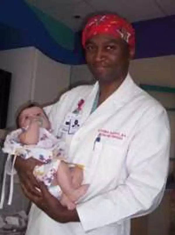 FG hails Nigerian doctor in USA for a successful surgical feat on an unborn baby in the mother